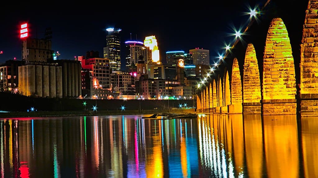 Stone Arch Bridge in Minneapolis